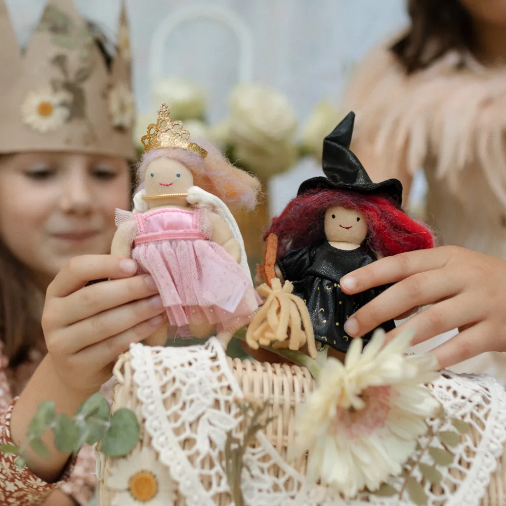 Olli Ella Holdie Fairytale Folk - Wanda the Witch