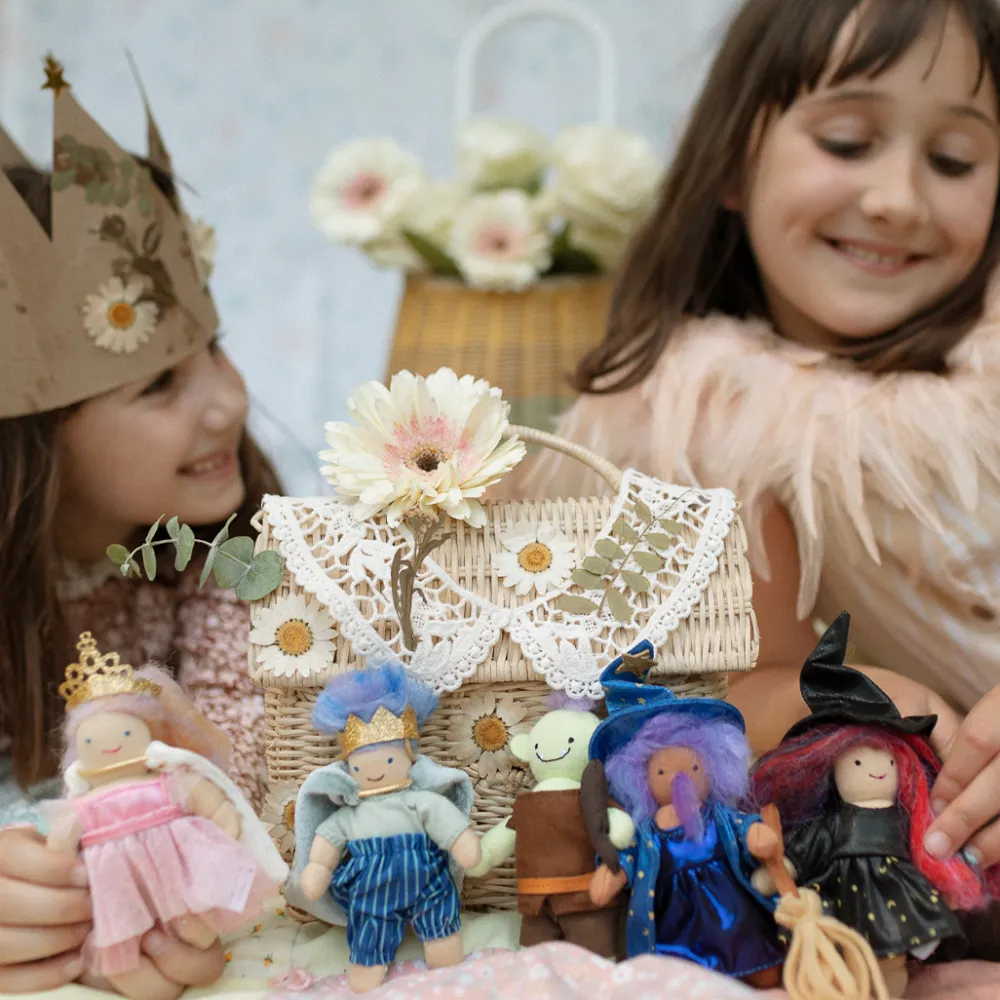 Olli Ella Holdie Fairytale Folk - Wanda the Witch