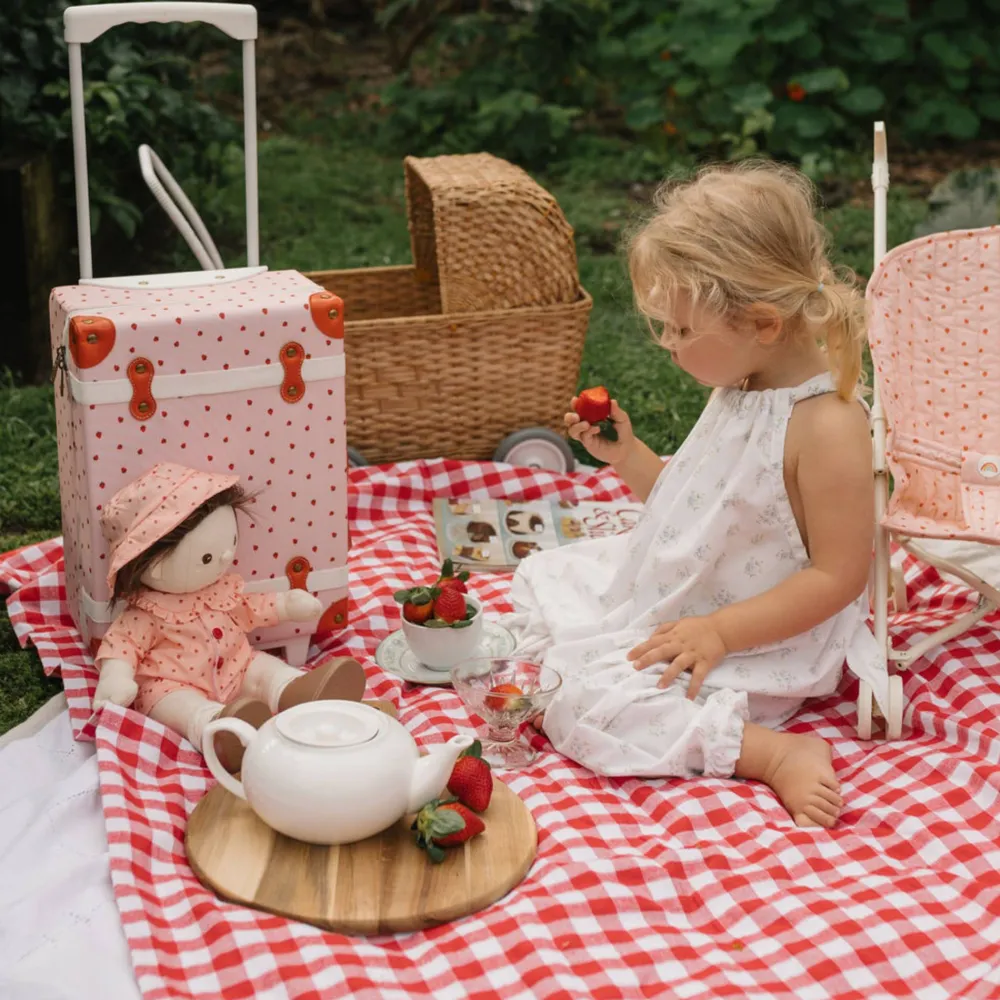 Olli Ella See-ya Suitcase - Strawberry Best